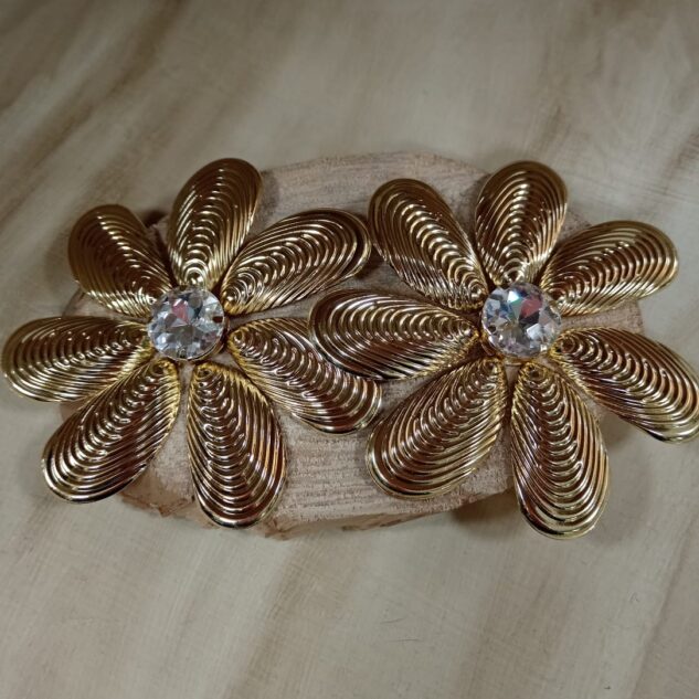Pendientes flor grande