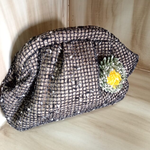 Bolso de redecilla color negro