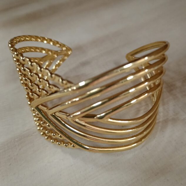Brazalete dorado aros cruzados