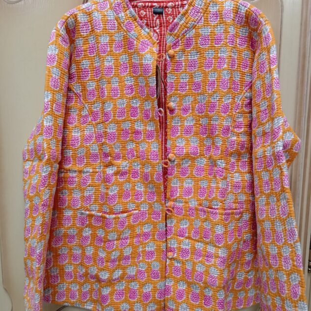 Chaqueta reversible piñas