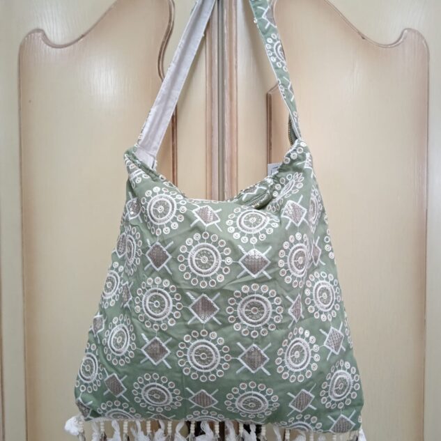 Bolso brillos verde militar