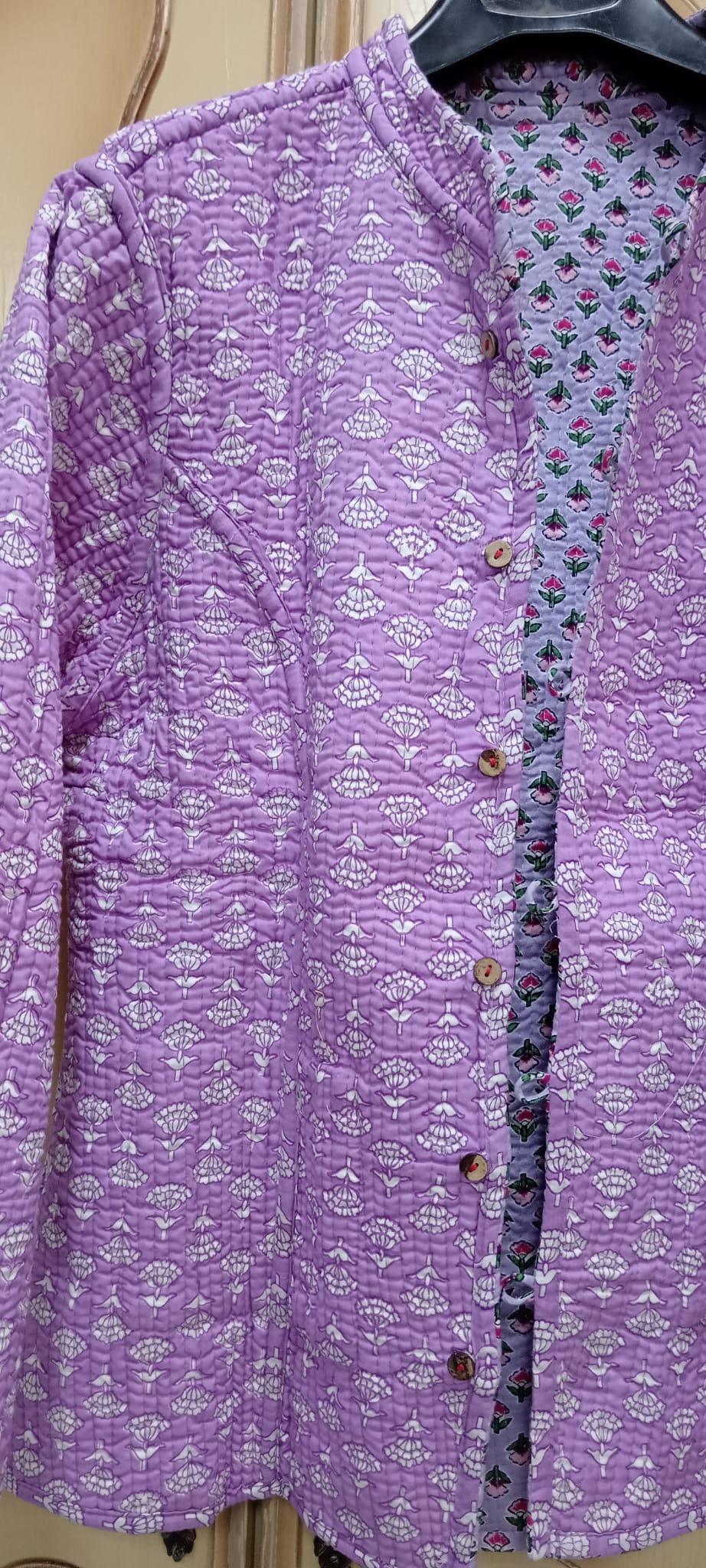 Chaqueta reversible malva flores - Imagen 4